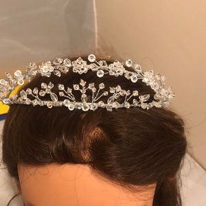 Elegant headband